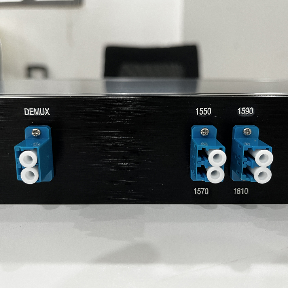4 Channel CWDM Module 1550nm 1610nm Rack Mount
