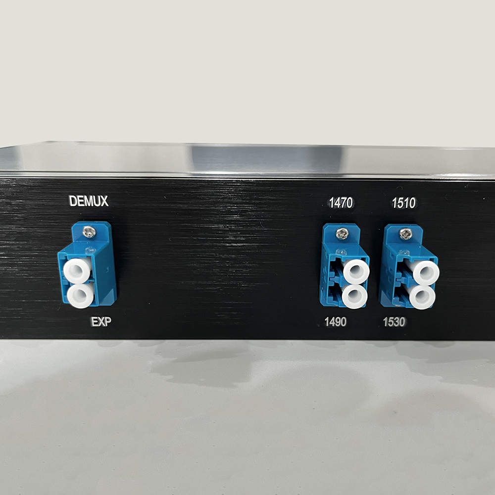 4 1 Channel CWDM Module with Expansion Port 1470nm 1530nm Rack Mount CWDM Mux Demux