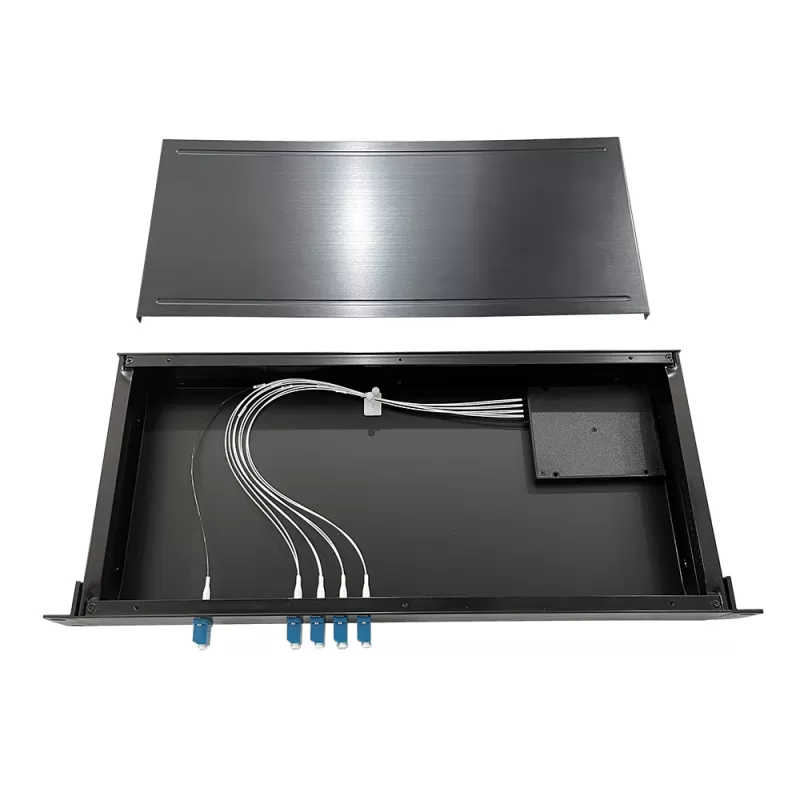 8 channel cwdm mux module 1470nm 1610nm in 19 inch 1U rack mounted