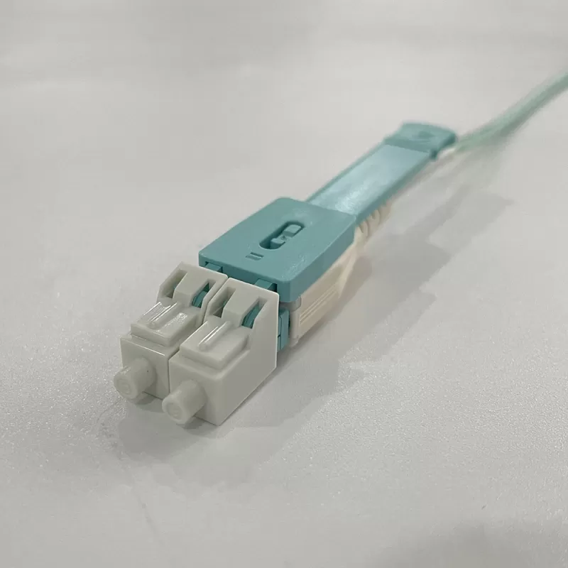 Uniboot Fiber Optic Connector