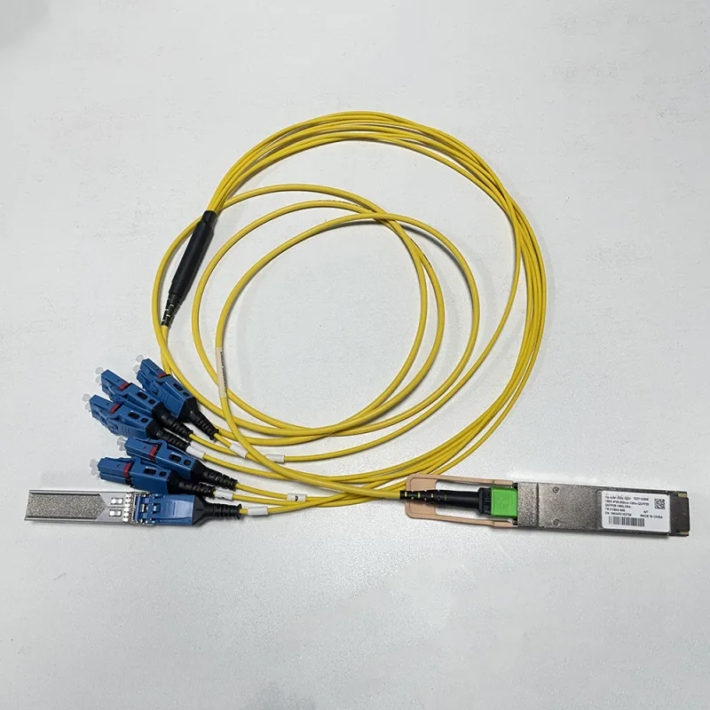 MPO LC Uniboot Patch Cord
